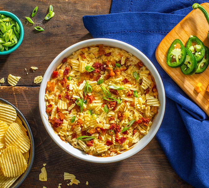 RUFFLES® LOADED BAKED POTATO DIP RUFFLES® LOADED BAKED POTATO DIP